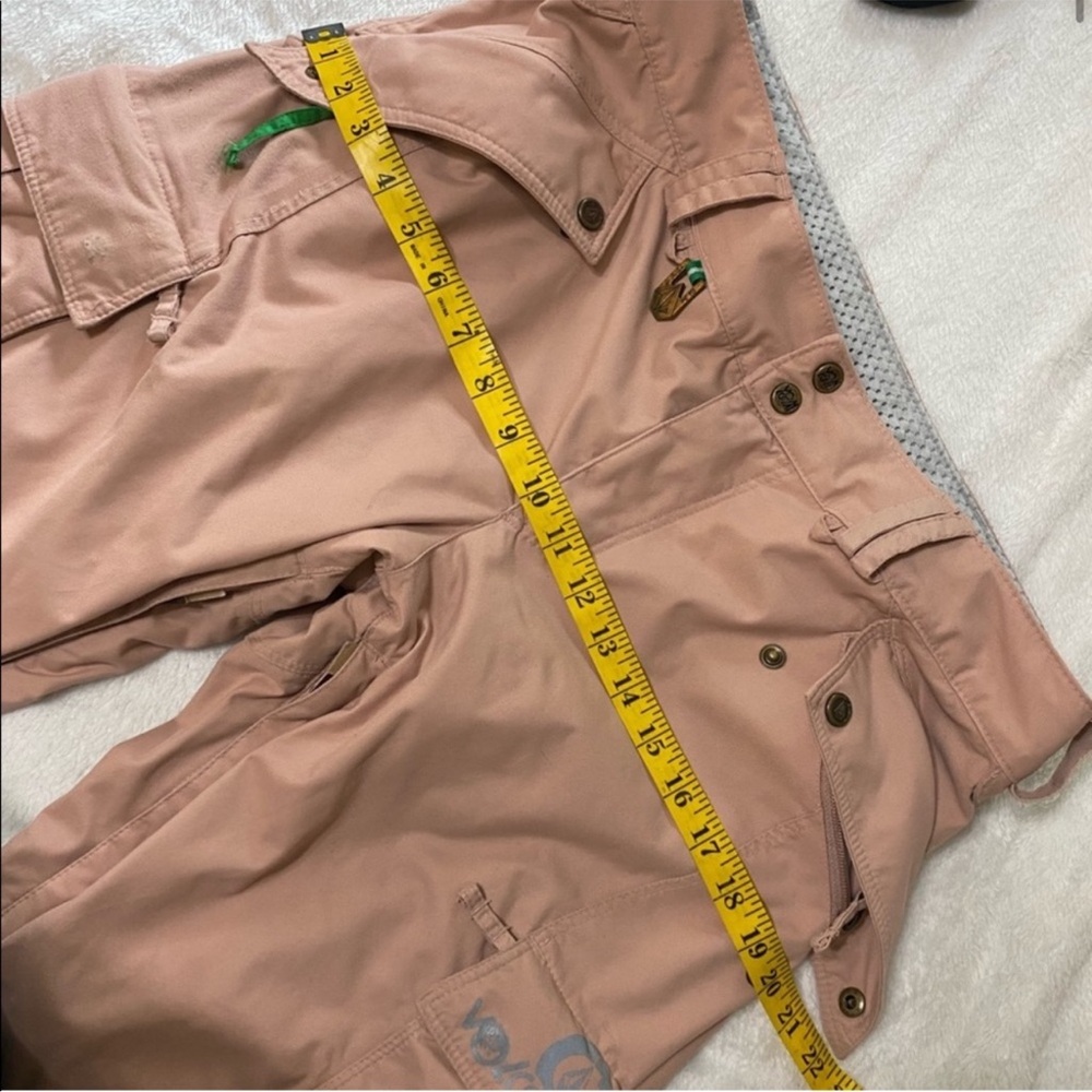 Volcom Snow Pants - Picture 3 of 8